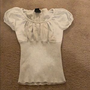 100% cotton - Light gray blouse.